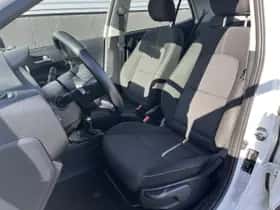 Kia Picanto (2019) thumbnail 16