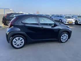 Toyota Aygo (2024) thumbnail 15