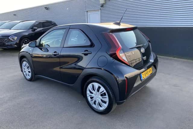 Toyota Aygo (2024) thumbnail 3