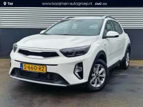 Kia Stonic (2023) thumbnail 1