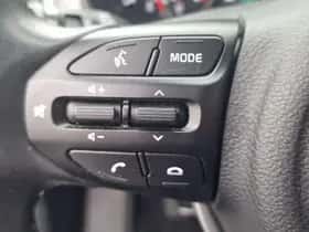 Kia Stonic (2023) thumbnail 17