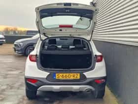Kia Stonic (2023) thumbnail 8