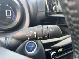 Toyota Yaris Cross (2024) thumbnail 23