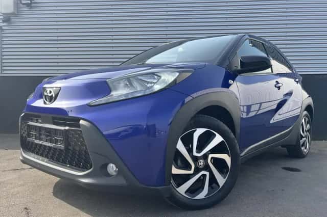Toyota Aygo (2023) thumbnail 2