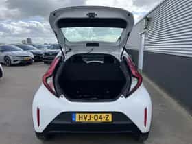 Toyota Aygo (2024) thumbnail 9