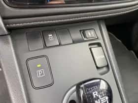 Toyota Auris (2017) thumbnail 36