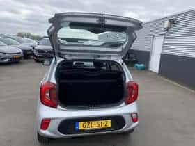 Kia Picanto (2025) thumbnail 5