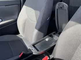 Toyota Yaris Cross (2021) thumbnail 43