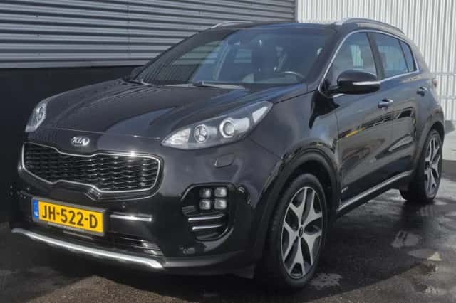 Kia Sportage (2016) thumbnail 3