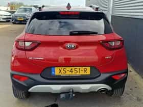 Kia Stonic (2019) thumbnail 6