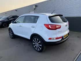 Kia Sportage (2011) thumbnail 4