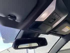 Toyota RAV4 (2025) thumbnail 38