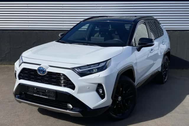 Toyota RAV4 (2025) thumbnail 1