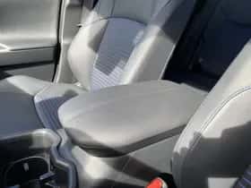 Toyota RAV4 (2025) thumbnail 43