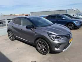 Renault Captur (2021) thumbnail 16