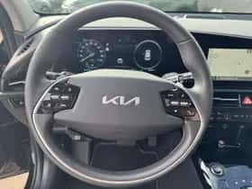 Kia Niro (2025) thumbnail 13