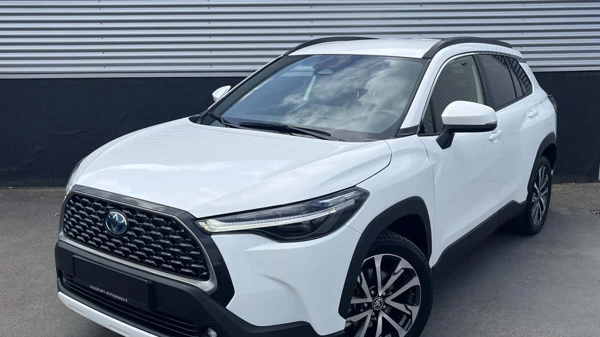 Toyota Corolla (2024) — foto 1