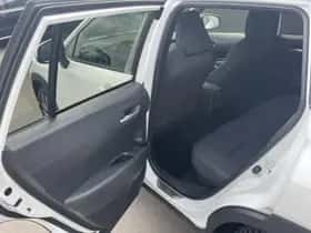 Toyota Corolla (2024) thumbnail 16