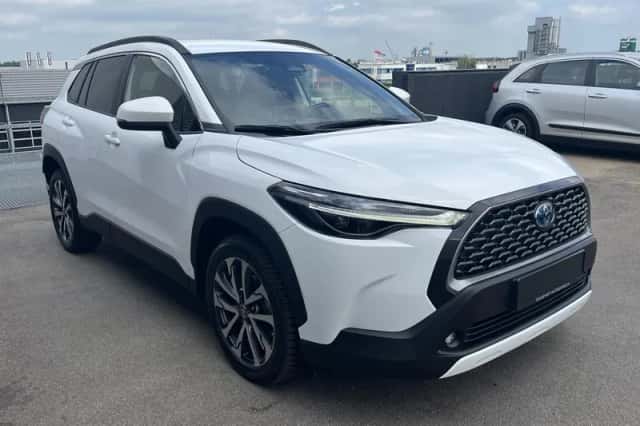Toyota Corolla (2024) thumbnail 6