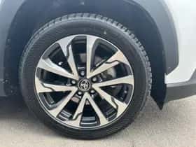 Toyota Corolla (2024) thumbnail 7