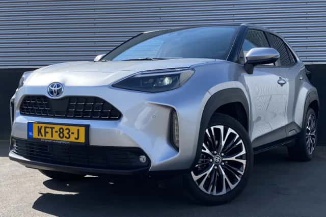 Toyota Yaris Cross (2022) thumbnail 2