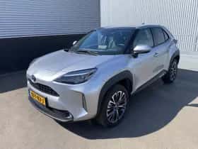 Toyota Yaris Cross (2022) thumbnail 3