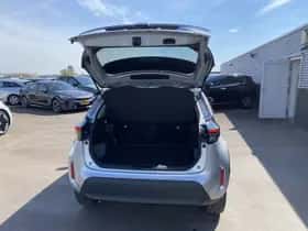 Toyota Yaris Cross (2022) thumbnail 8