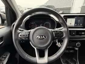 Kia Picanto (2019) thumbnail 15
