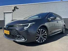 Toyota Corolla (2024) thumbnail 2
