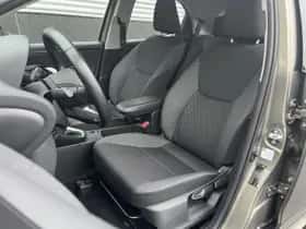 Toyota Yaris (2023) thumbnail 15