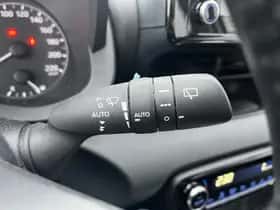 Toyota Yaris (2023) thumbnail 25