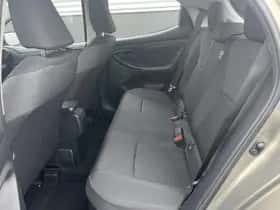 Toyota Yaris (2023) thumbnail 41