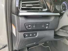 Kia Niro (2021) thumbnail 22