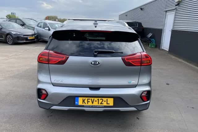 Kia Niro (2021) thumbnail 6