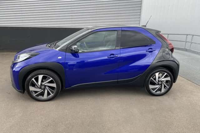 Toyota Aygo (2023) thumbnail 3