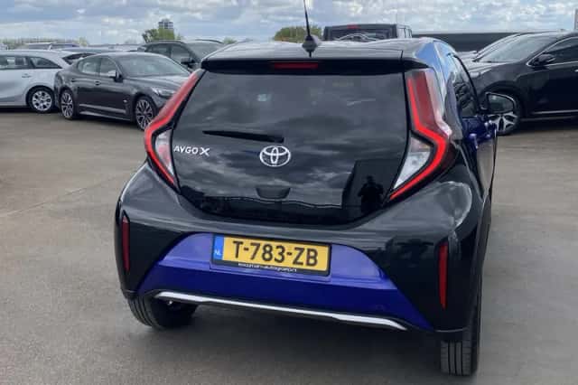 Toyota Aygo (2023) thumbnail 5