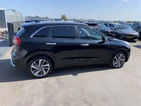 Kia Niro (2019) thumbnail 12