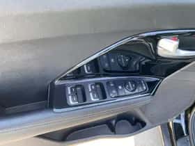 Kia Niro (2019) thumbnail 18