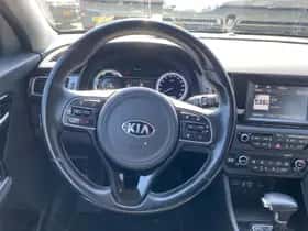 Kia Niro (2019) thumbnail 21