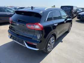 Kia Niro (2019) thumbnail 10
