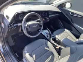 Kia Niro (2023) thumbnail 30