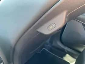 Kia Niro (2023) thumbnail 57