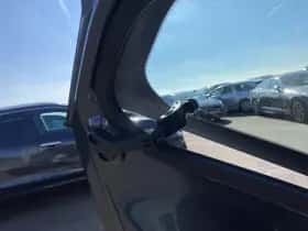 Toyota Aygo (2015) thumbnail 43