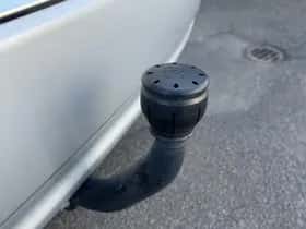 Toyota Avensis (2012) thumbnail 13