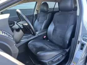 Toyota Avensis (2012) thumbnail 18