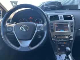 Toyota Avensis (2012) thumbnail 20