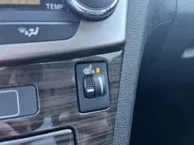 Toyota Avensis (2012) thumbnail 32