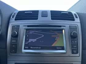 Toyota Avensis (2012) thumbnail 33