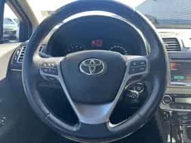 Toyota Avensis (2012) thumbnail 20