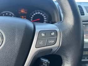 Toyota Avensis (2012) thumbnail 22